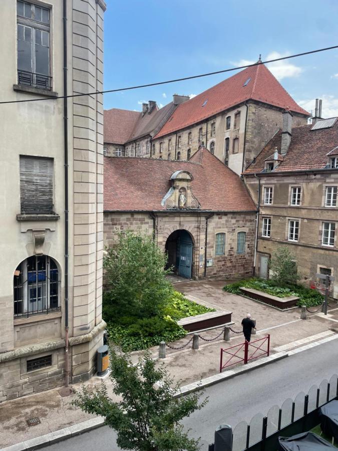 F1 Centre Historique Saint Valbert Luxeuil-les-Bains Exteriér fotografie